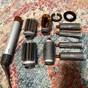 Dyson Airwrap™ styler Complete Exclusive Copper Gift Edition